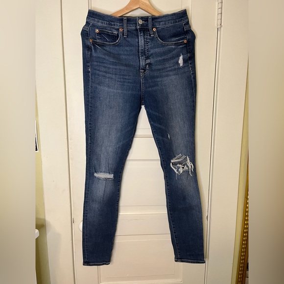 GAP Pants - Gap Sky High Rise Distressed True Skinny Jeans with Secret Smoothing Pockets